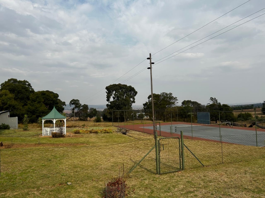 12 Bedroom Property for Sale in Boschfontein Gauteng
